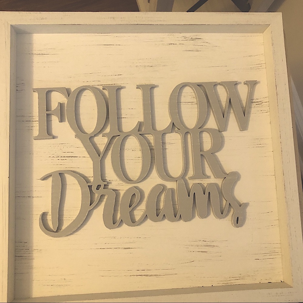 Square “follow your dreams”